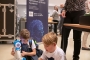 Látványos kísérletek, 5G és robotok