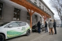 Napelemes autótöltő létesült az Óbudai Egyetemen újrahasznosított elektromos autó akkumulátorokkal