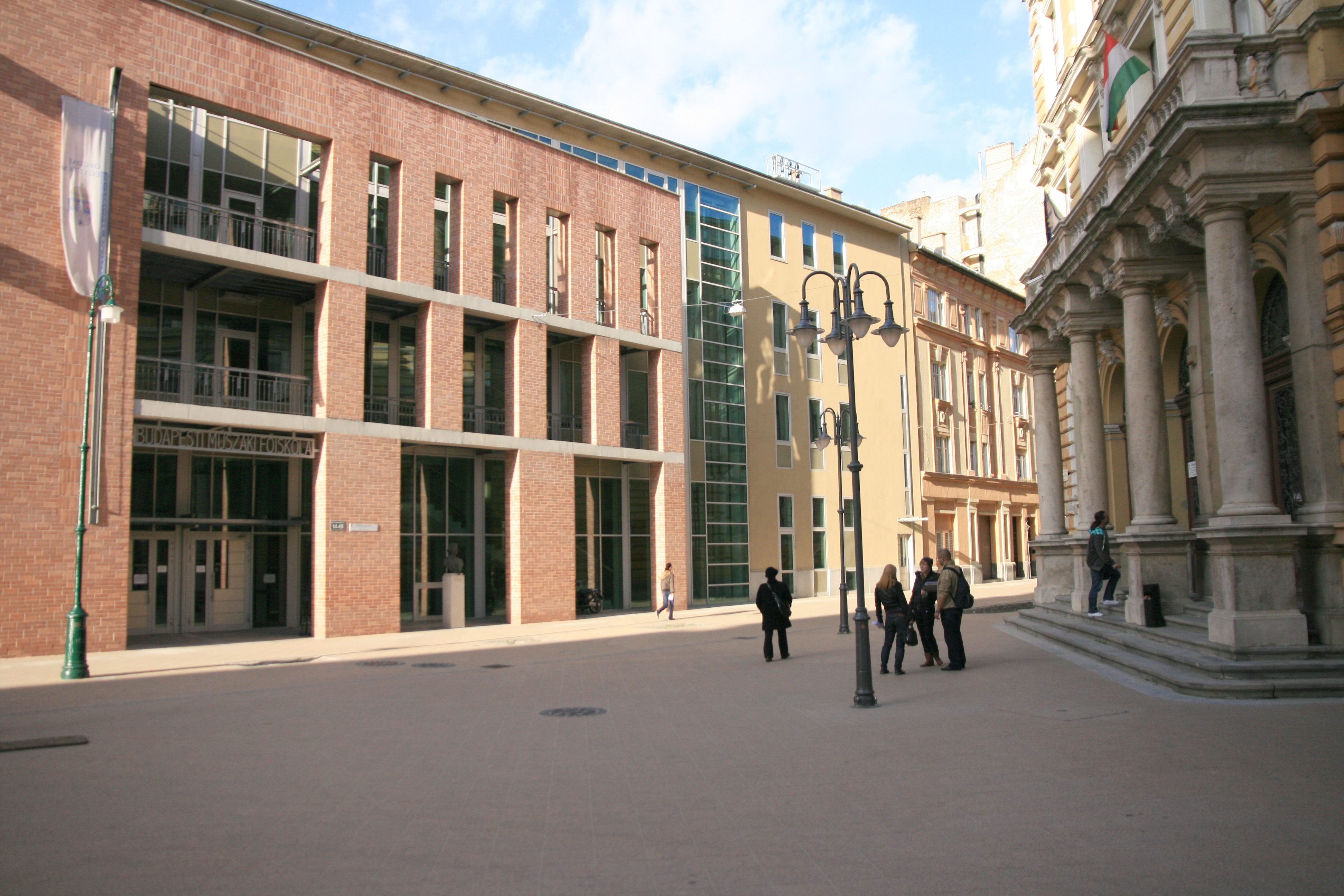 Keleti Károly Faculty of Business and Management